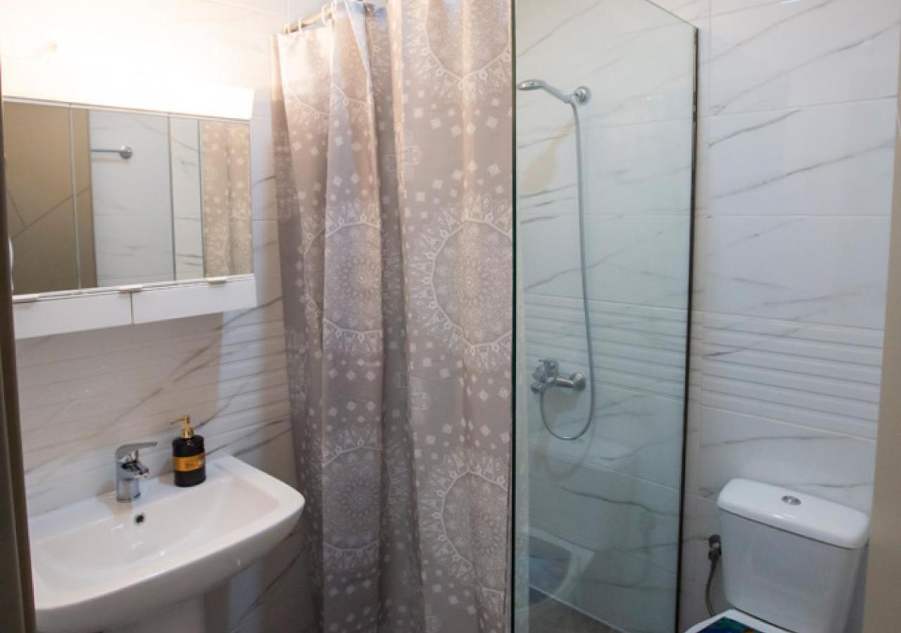 חניוטי Artemida Suites מראה חיצוני תמונה