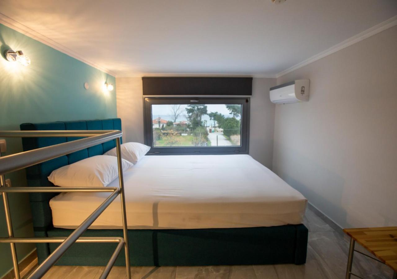 חניוטי Artemida Suites מראה חיצוני תמונה
