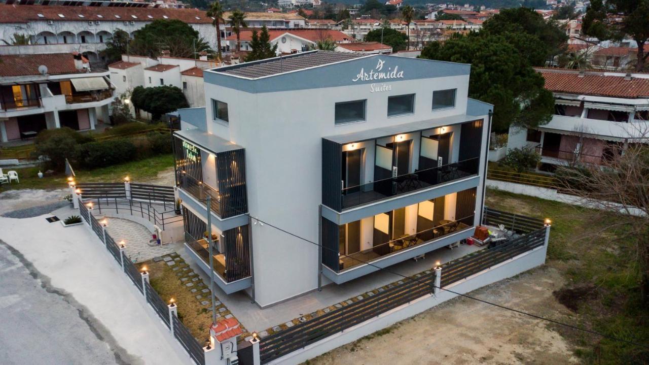 חניוטי Artemida Suites מראה חיצוני תמונה