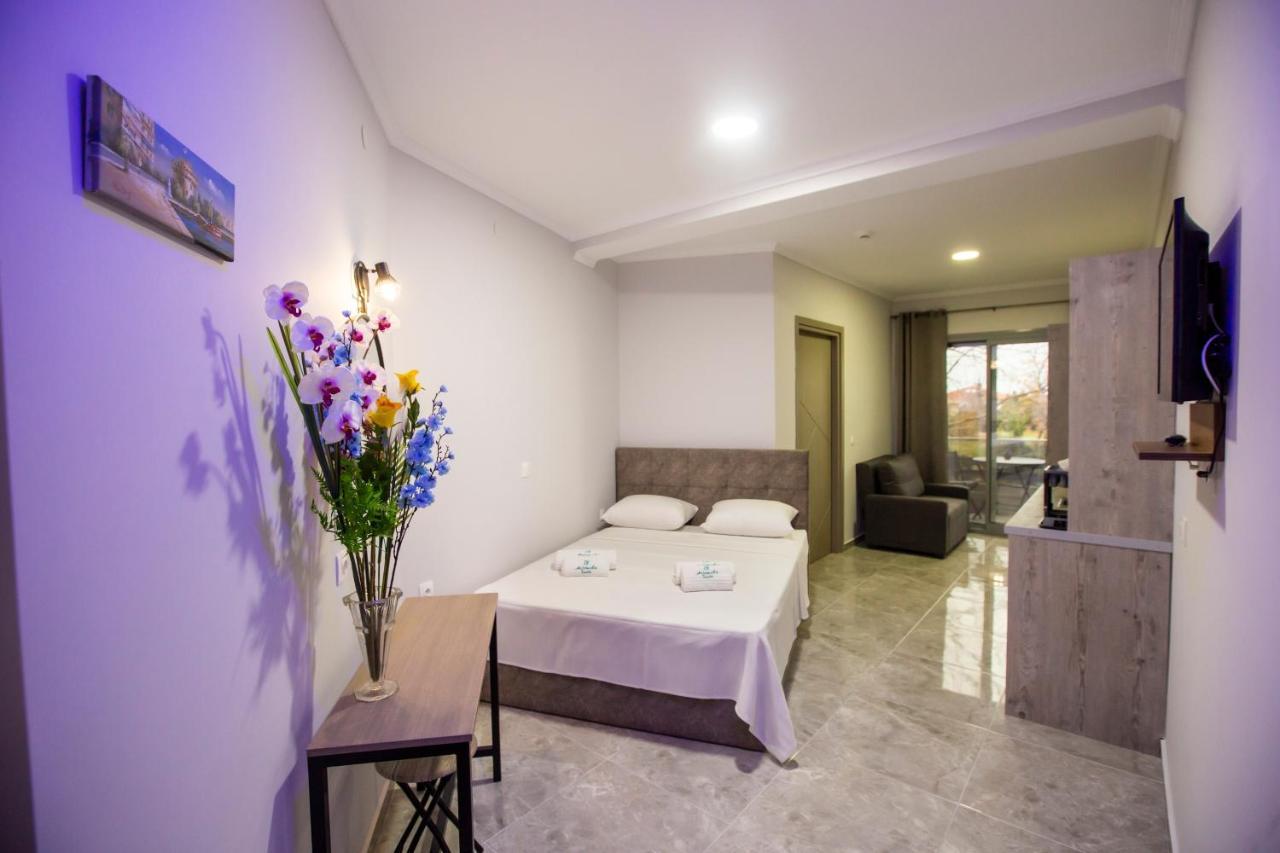 חניוטי Artemida Suites מראה חיצוני תמונה