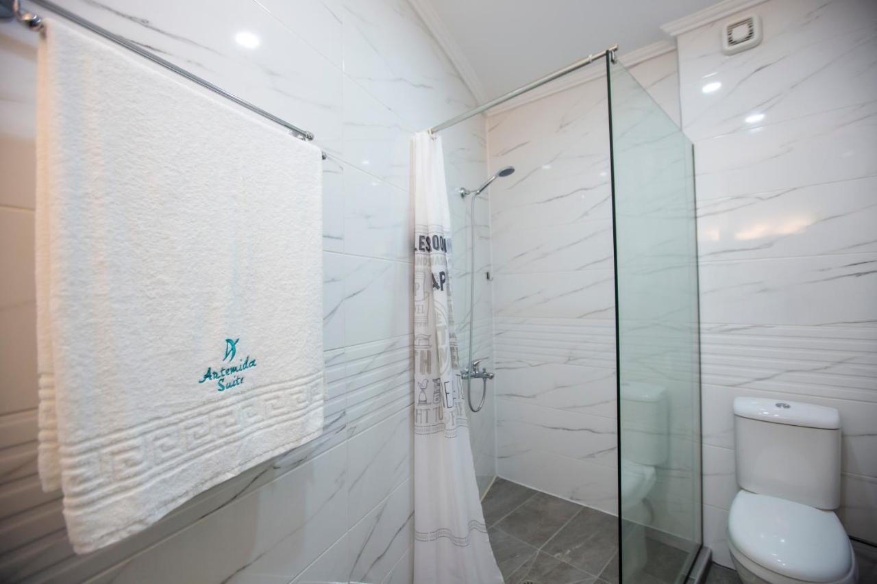 חניוטי Artemida Suites מראה חיצוני תמונה